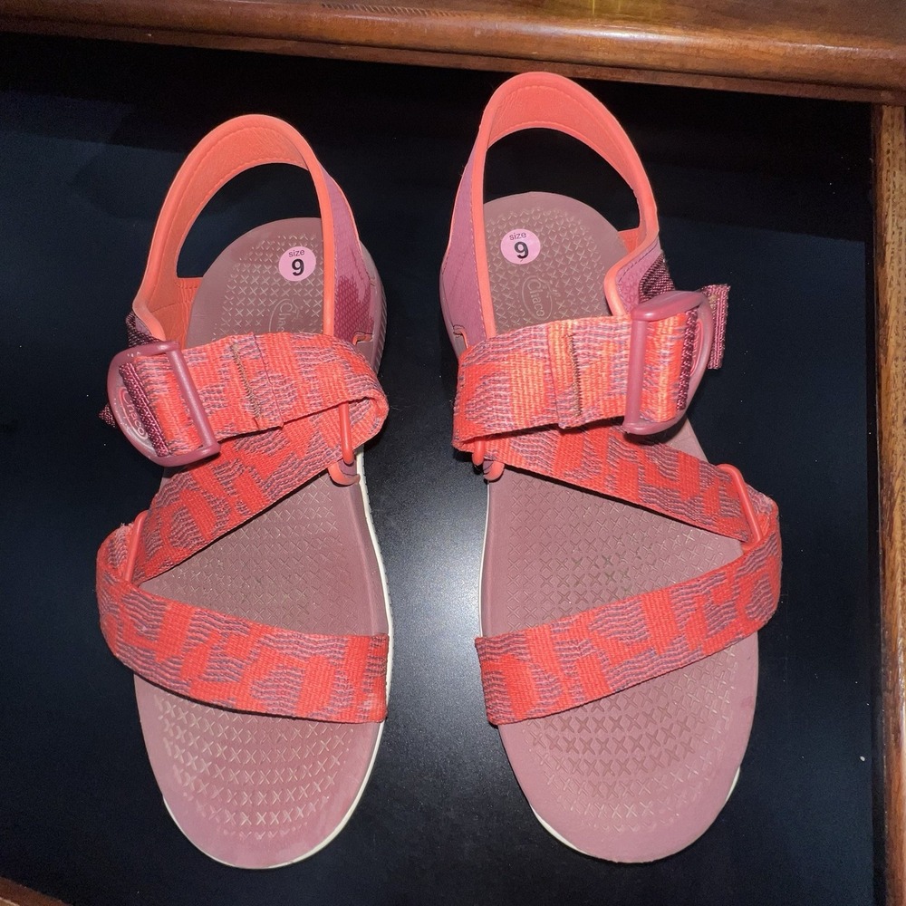 Chaco Confluence Sandals Grenadine Red Size 10